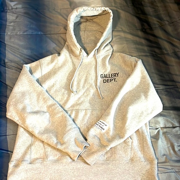 Gallery Department Hoodie size small worn once!